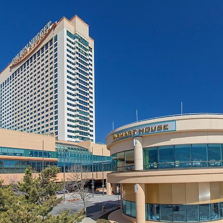 Golden Nugget Hotel & Casino Atlantic City Exterior photo