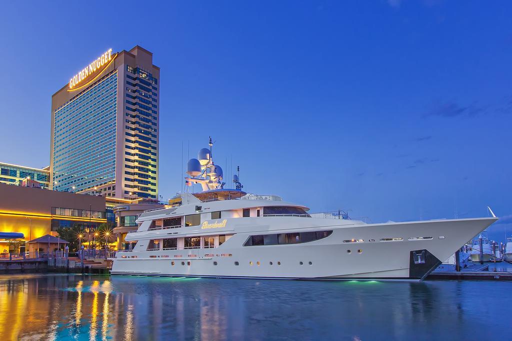 Golden Nugget Hotel & Casino Atlantic City Exterior photo